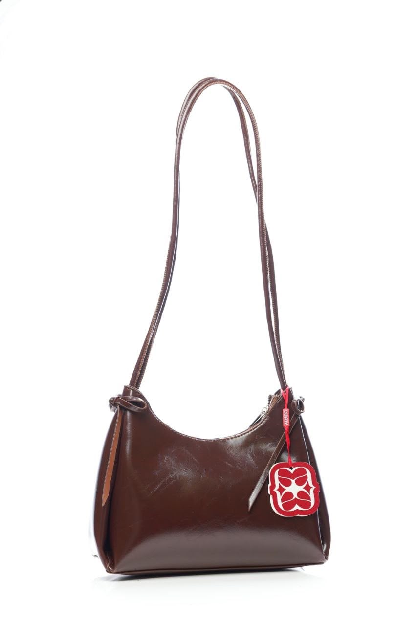 GB33 Classic Multi-Zip Crossbody Bag