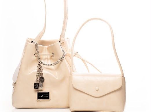 GB31 Classic Multi-Zip Crossbody Bag